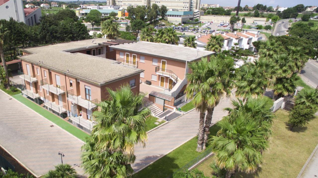 Residence Villaggio Del Soleテルモリ エクステリア 写真